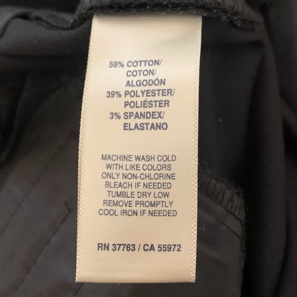 Rafaella Navy Blue Curvy Fit Capri Pants - Size 8 - Picture 8 of 8